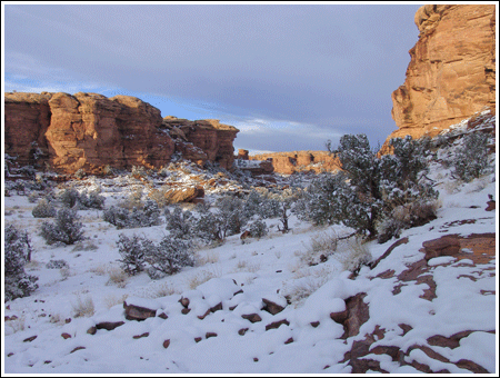 Sunset on the jeep trails in Canyonlands